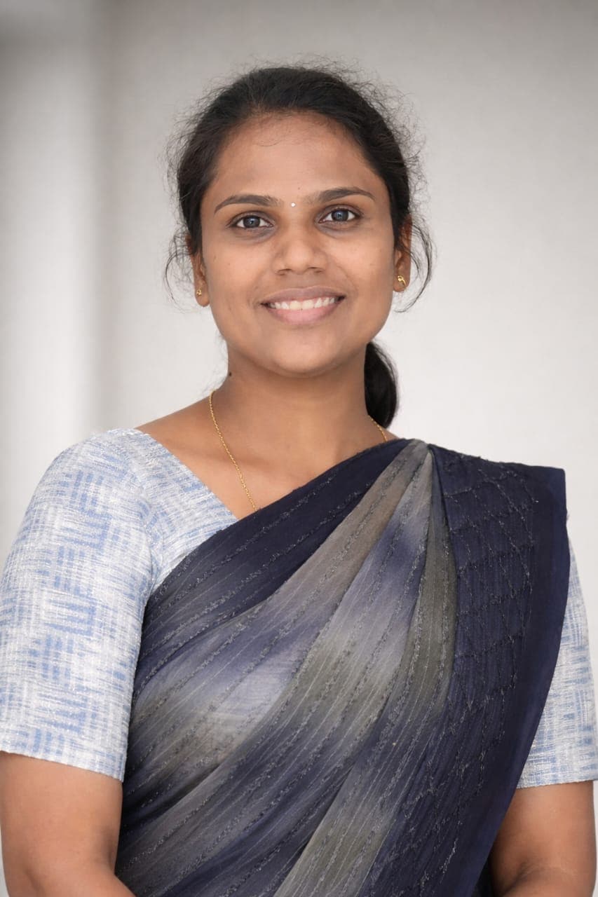 Dr. M. Kaviyapriya
